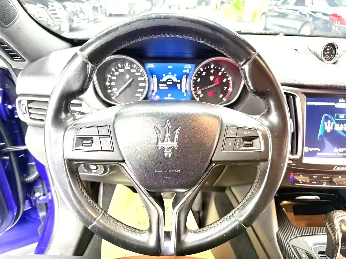 2018 Jaguar XJ 3.0T 340HP V6 8AT,autocango,china used car exporter,china ev exporter,chinese used car exporter,chinese used ev exporter