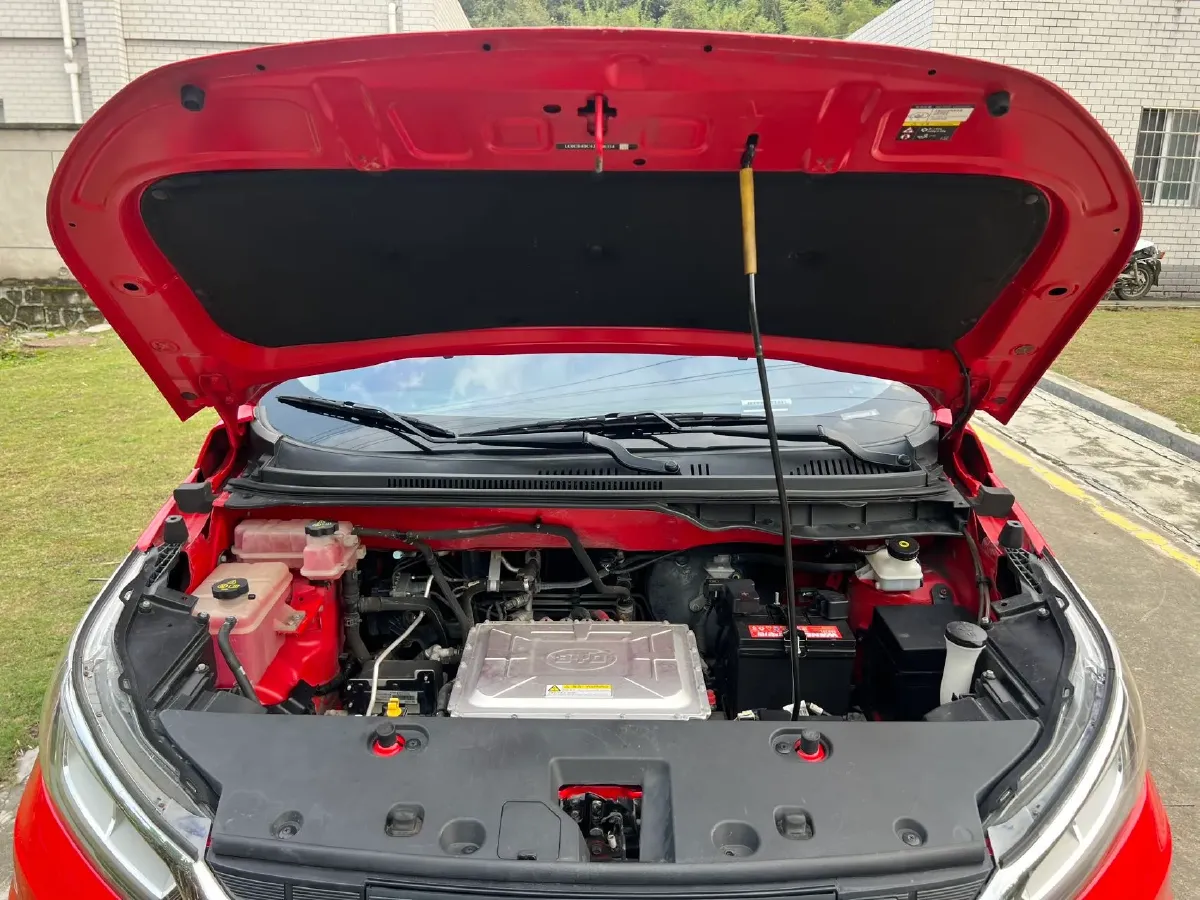 2018 BYD Yuan BEV 42KWH,autocango,china used car exporter,china ev exporter,chinese used car exporter,chinese used ev exporter