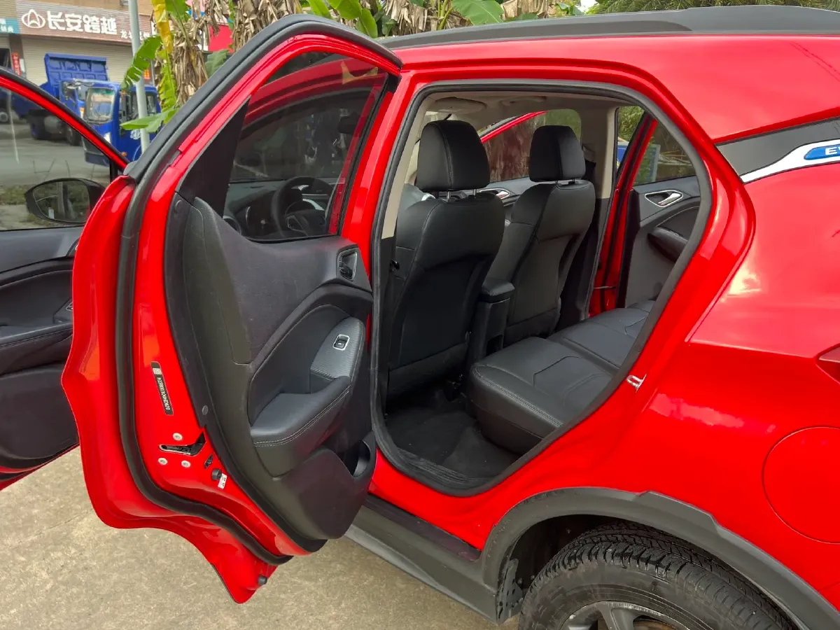 2018 BYD Yuan BEV 42KWH,autocango,china used car exporter,china ev exporter,chinese used car exporter,chinese used ev exporter