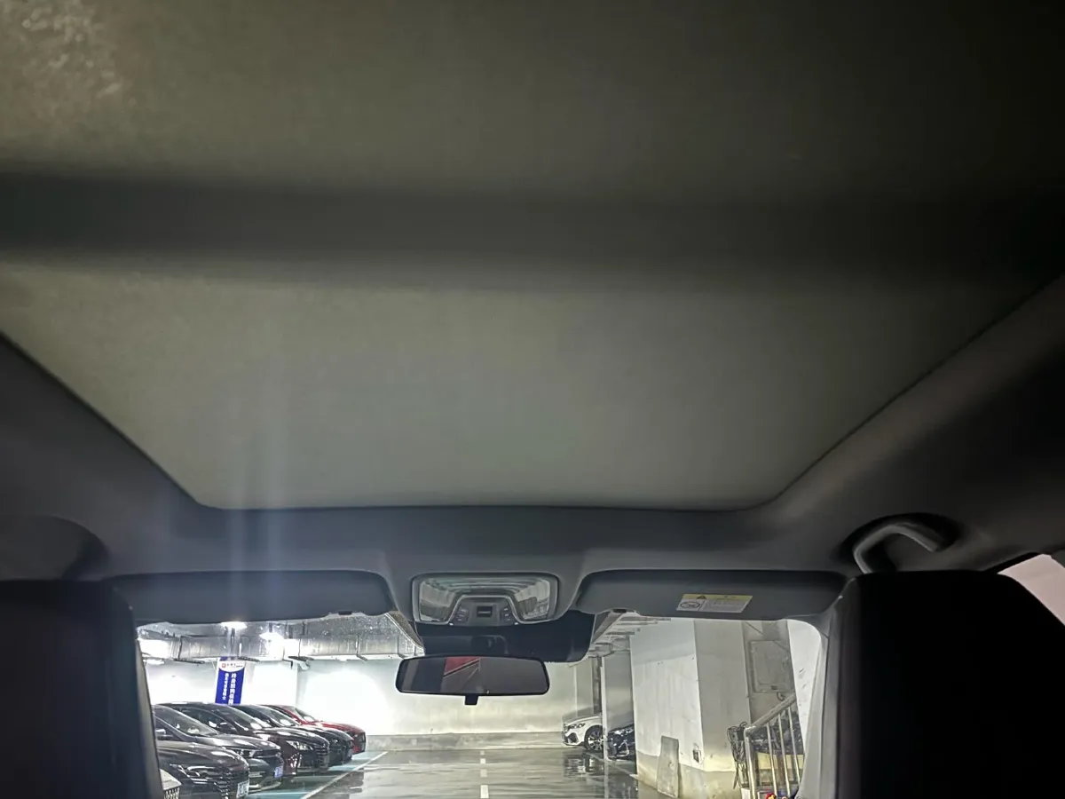 2022 ChangAn CS75 Plus 1.5T 188HP L4 8AT,autocango,china used car exporter,china ev exporter,chinese used car exporter,chinese used ev exporter