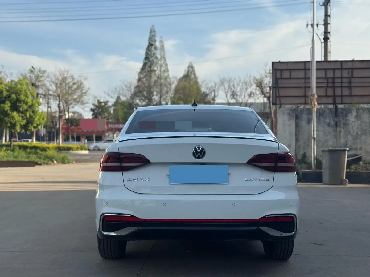 2024 Volkswagen Lavida 1.5T 160HP L4 7DCT,autocango,china used car exporter,china ev exporter,chinese used car exporter,chinese used ev exporter