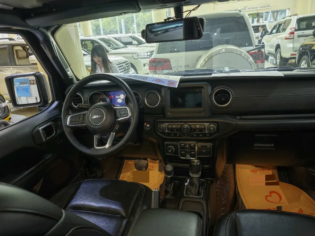 2019 Jeep Wrangler 2.0T 266HP L4 8AT,autocango,china used car exporter,china ev exporter,chinese used car exporter,chinese used ev exporter