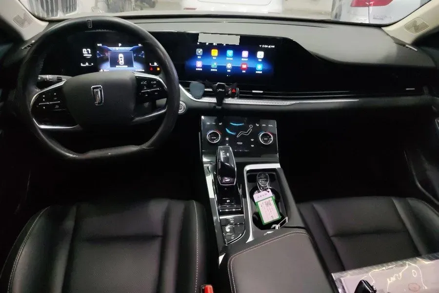 2023 Bestune B70 1.5T 169HP L4 7DCT,autocango,china used car exporter,china ev exporter,chinese used car exporter,chinese used ev exporter