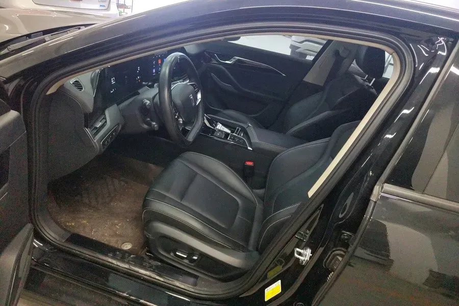 2023 Bestune B70 1.5T 169HP L4 7DCT,autocango,china used car exporter,china ev exporter,chinese used car exporter,chinese used ev exporter