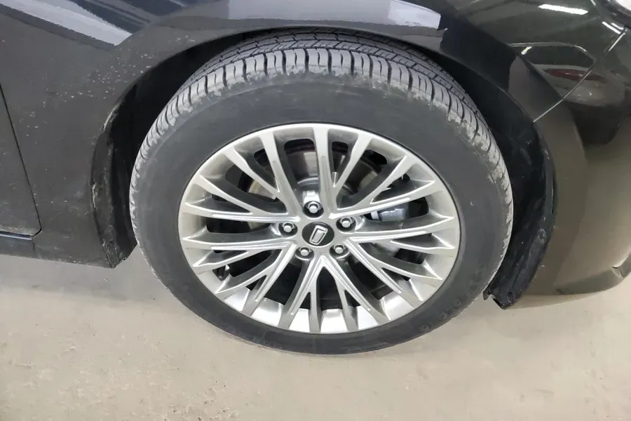 2023 Bestune B70 1.5T 169HP L4 7DCT,autocango,china used car exporter,china ev exporter,chinese used car exporter,chinese used ev exporter