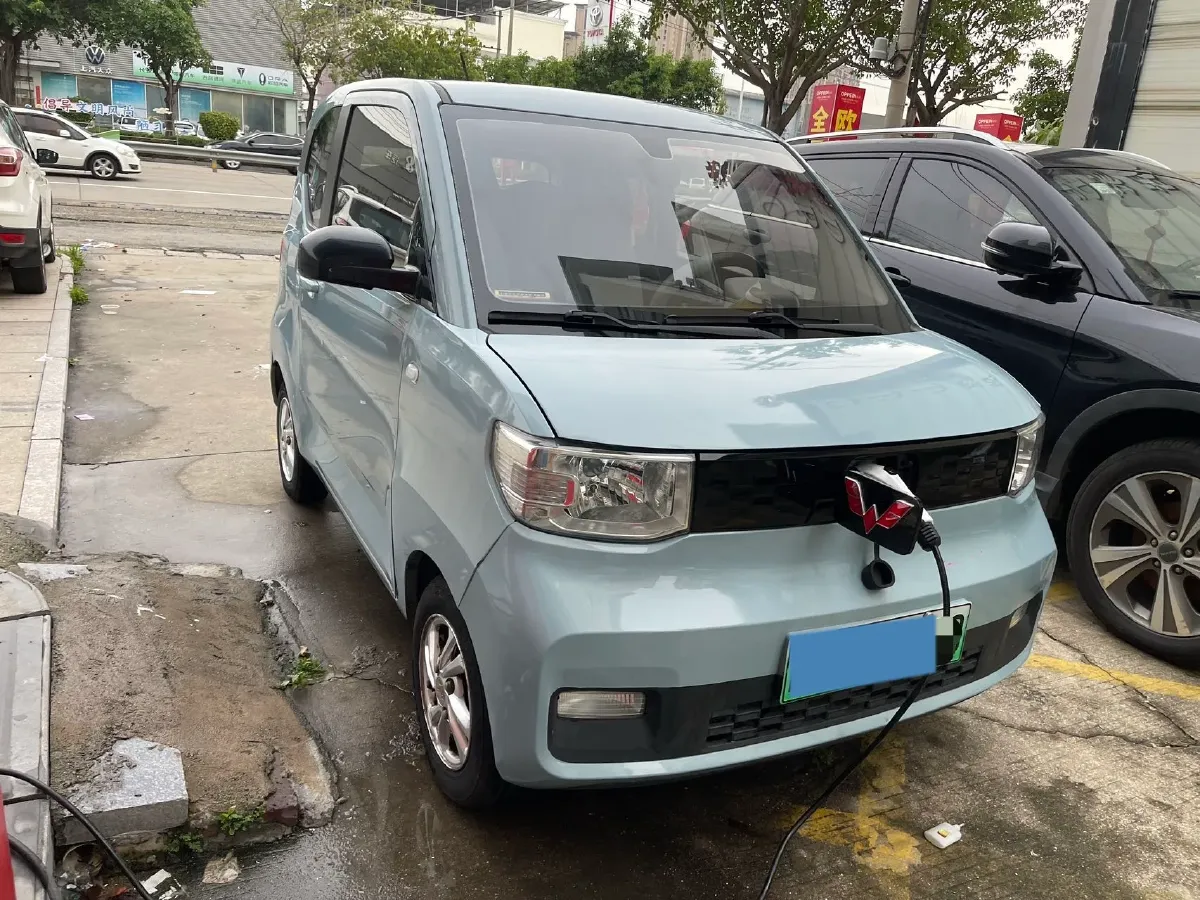 2020 WuLing HongGuang MINI EV BEV 9.3KWH,autocango,china used car exporter,china ev exporter,chinese used car exporter,chinese used ev exporter