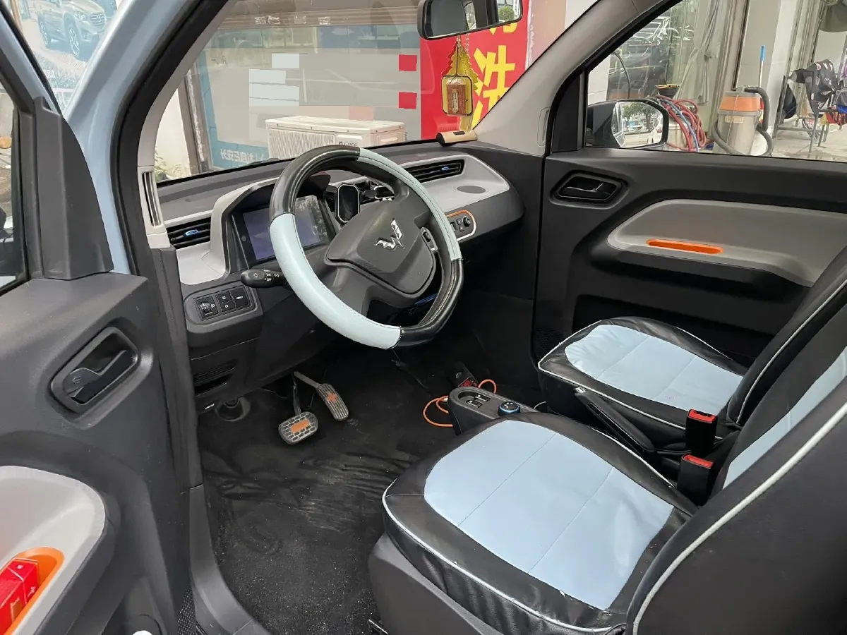 2020 WuLing HongGuang MINI EV BEV 9.3KWH,autocango,china used car exporter,china ev exporter,chinese used car exporter,chinese used ev exporter