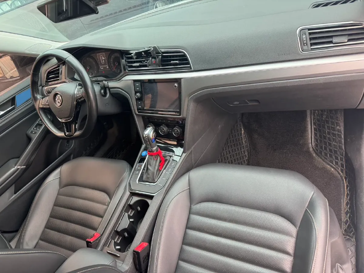 2019 Volkswagen Passat 1.4T 150HP L4 7DCT,autocango,china used car exporter,china ev exporter,chinese used car exporter,chinese used ev exporter