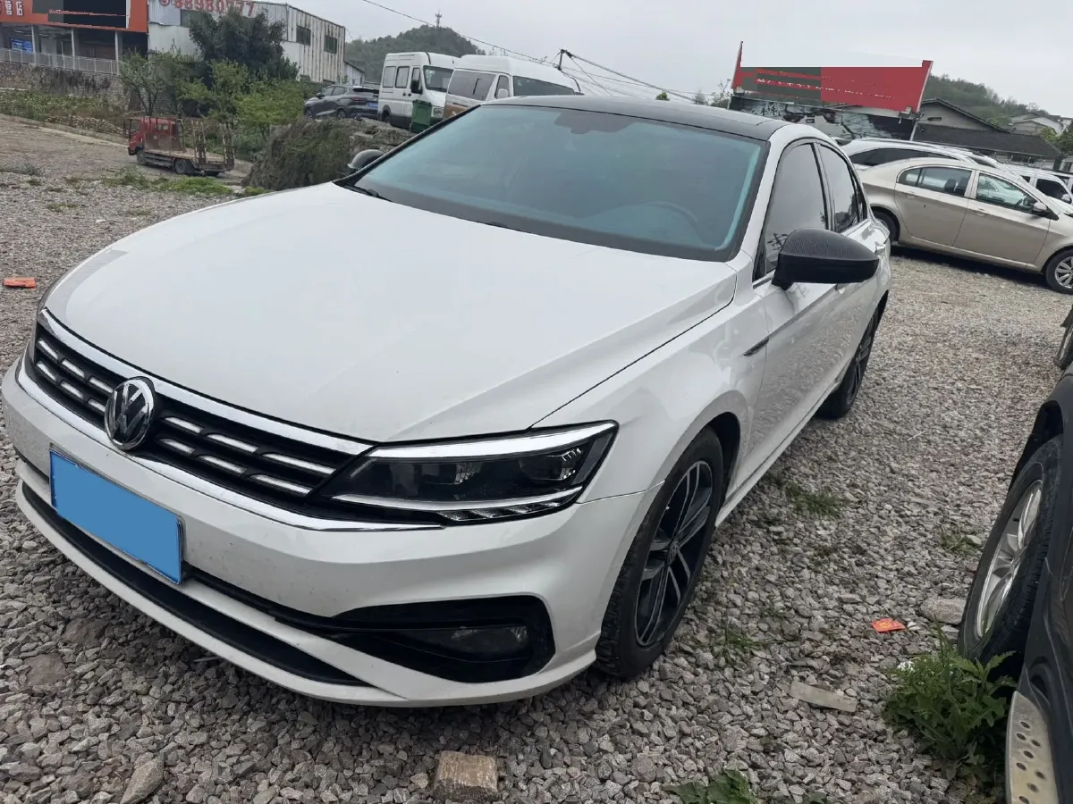 2019 Volkswagen Passat 1.4T 150HP L4 7DCT,autocango,china used car exporter,china ev exporter,chinese used car exporter,chinese used ev exporter