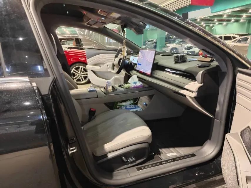 2025 Geely Galaxy Starshine 8 1.5L 112HP L4 1DHT PHEV,autocango,china used car exporter,china ev exporter,chinese used car exporter,chinese used ev exporter