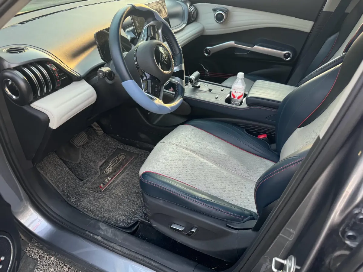 2022 Hycan Z03 BEV 64.23KWH,autocango,china used car exporter,china ev exporter,chinese used car exporter,chinese used ev exporter