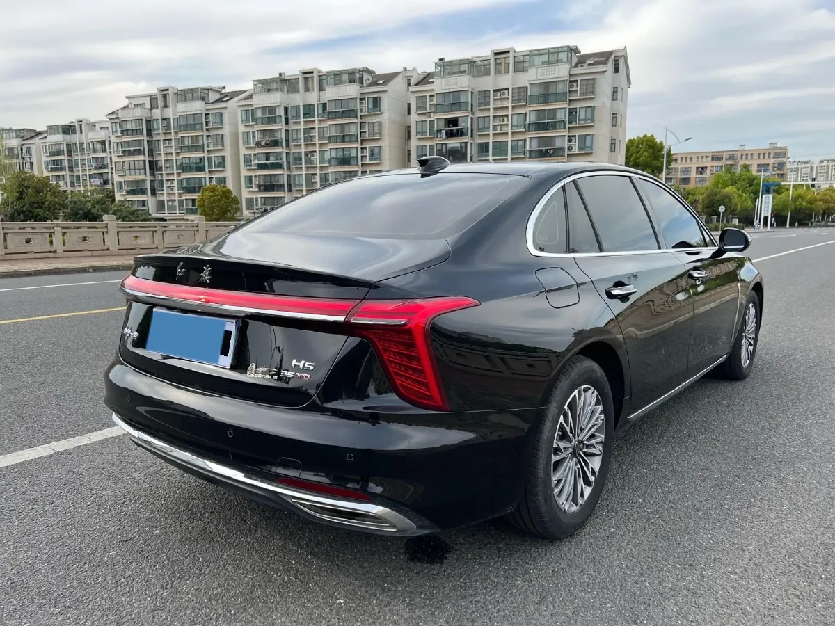 2023 HongQi H5 1.5T 169HP L4 7DCT,autocango,china used car exporter,china ev exporter,chinese used car exporter,chinese used ev exporter