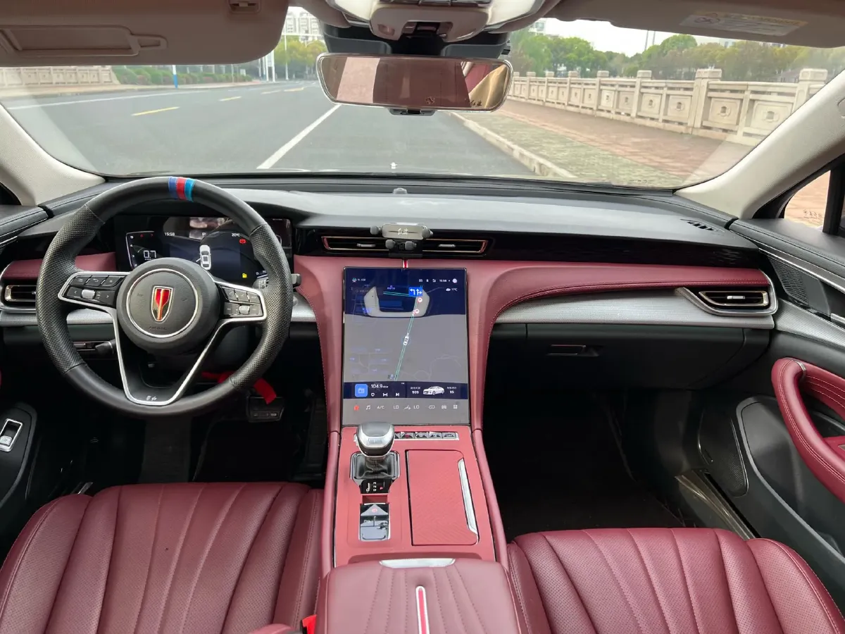 2023 HongQi H5 1.5T 169HP L4 7DCT,autocango,china used car exporter,china ev exporter,chinese used car exporter,chinese used ev exporter