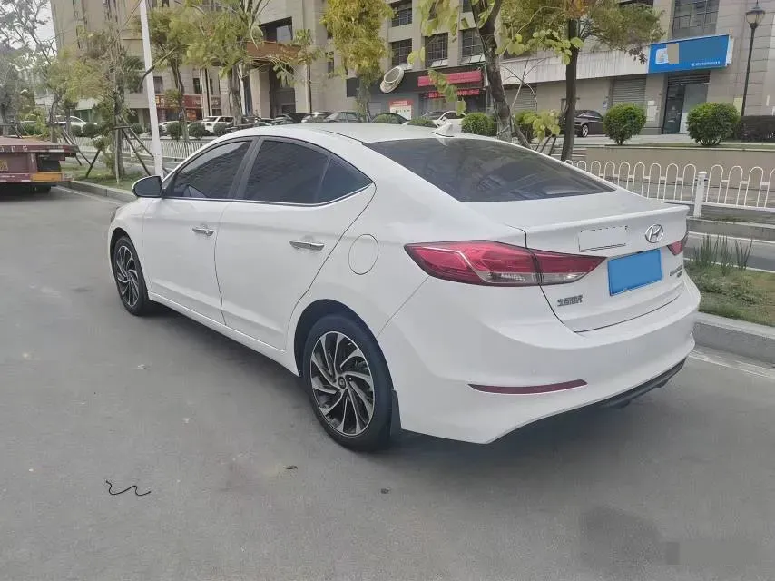 2019 Hyundai Elantra 1.4T 130HP L4 7DCT,autocango,china used car exporter,china ev exporter,chinese used car exporter,chinese used ev exporter