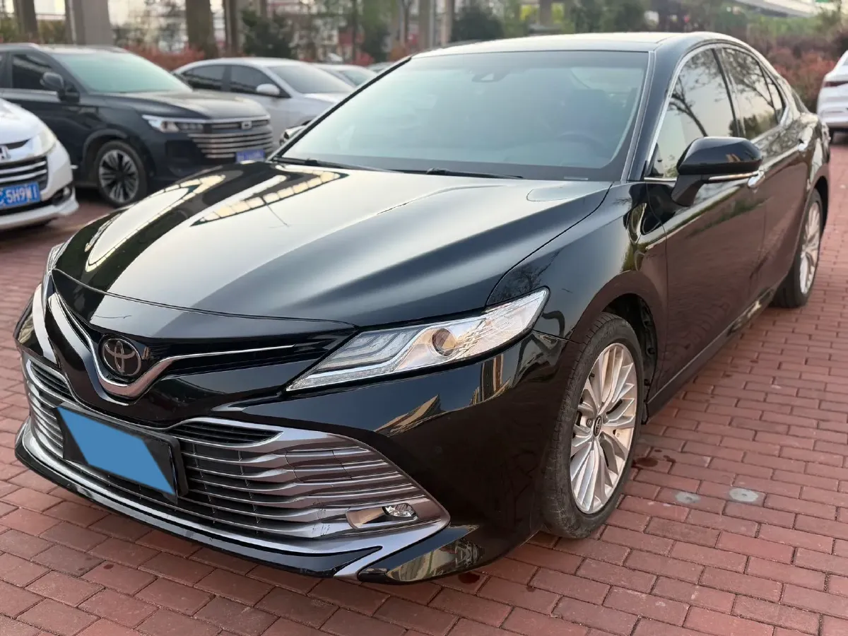 2019 Toyota Camry 2.5L 209HP L4 8AT,autocango,china used car exporter,china ev exporter,chinese used car exporter,chinese used ev exporter