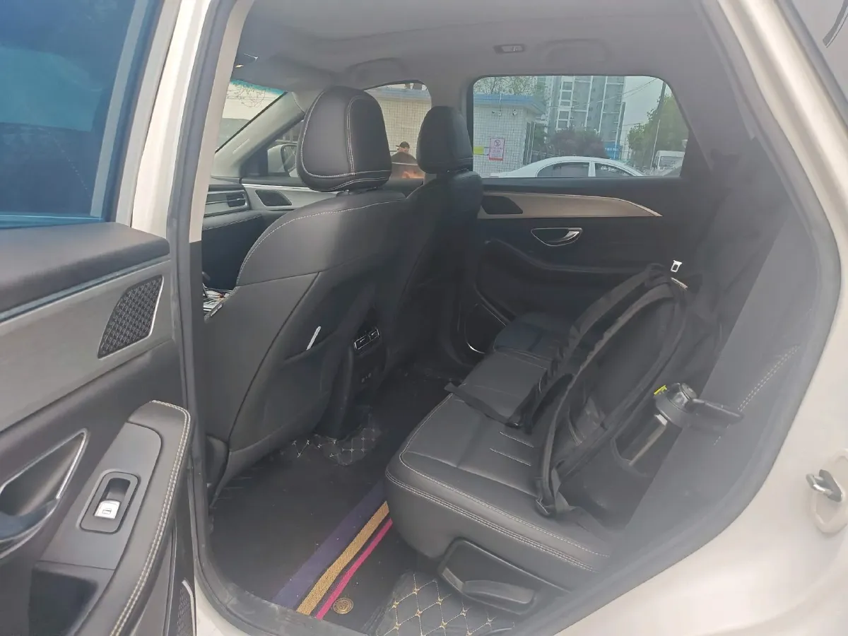 2023 Jetour X90 Plus 2.0T 254HP L4 7DCT,autocango,china used car exporter,china ev exporter,chinese used car exporter,chinese used ev exporter