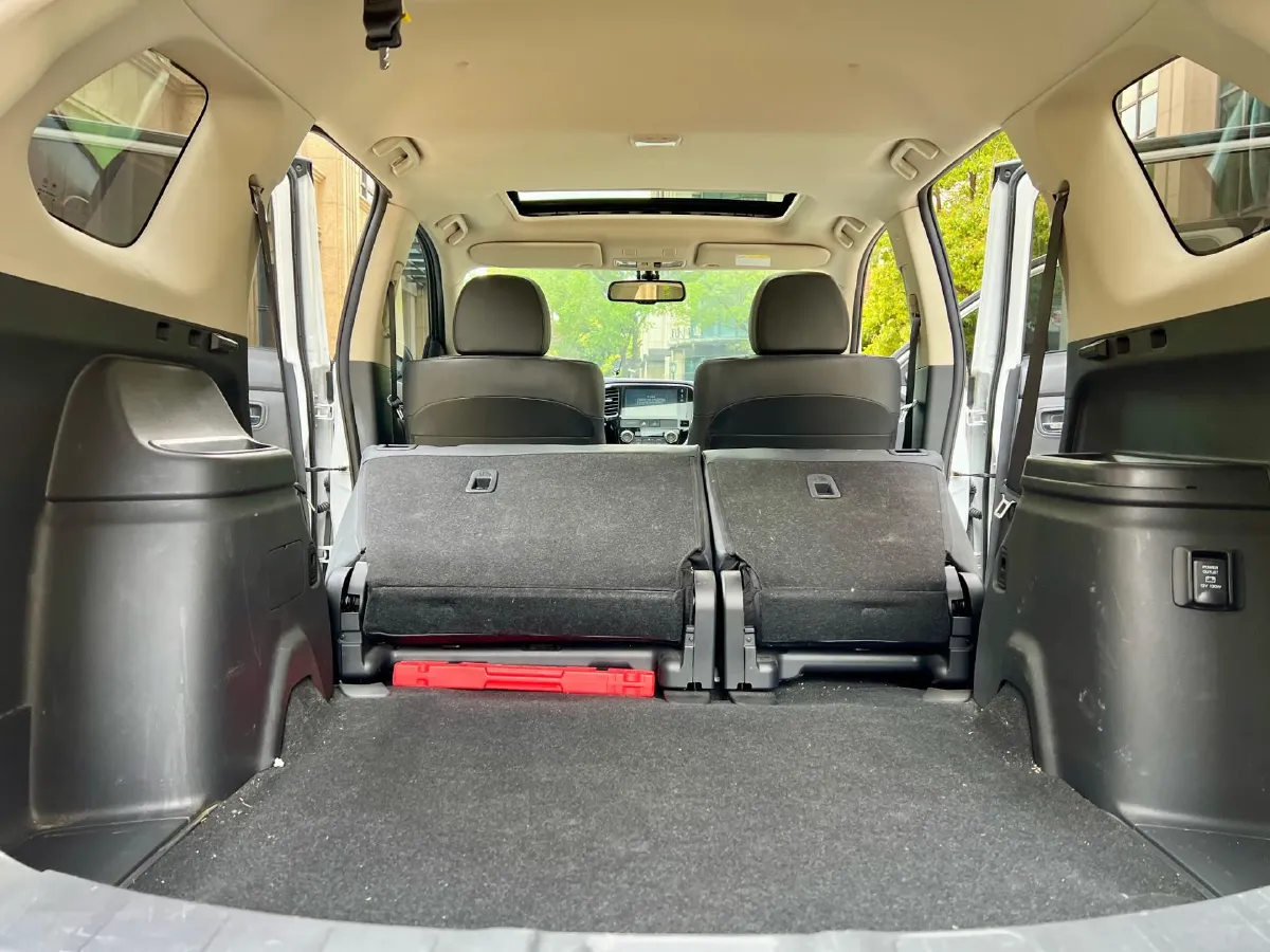 2020 Mitsubishi Outlander 2.0L 166HP L4 CVT,autocango,china used car exporter,china ev exporter,chinese used car exporter,chinese used ev exporter