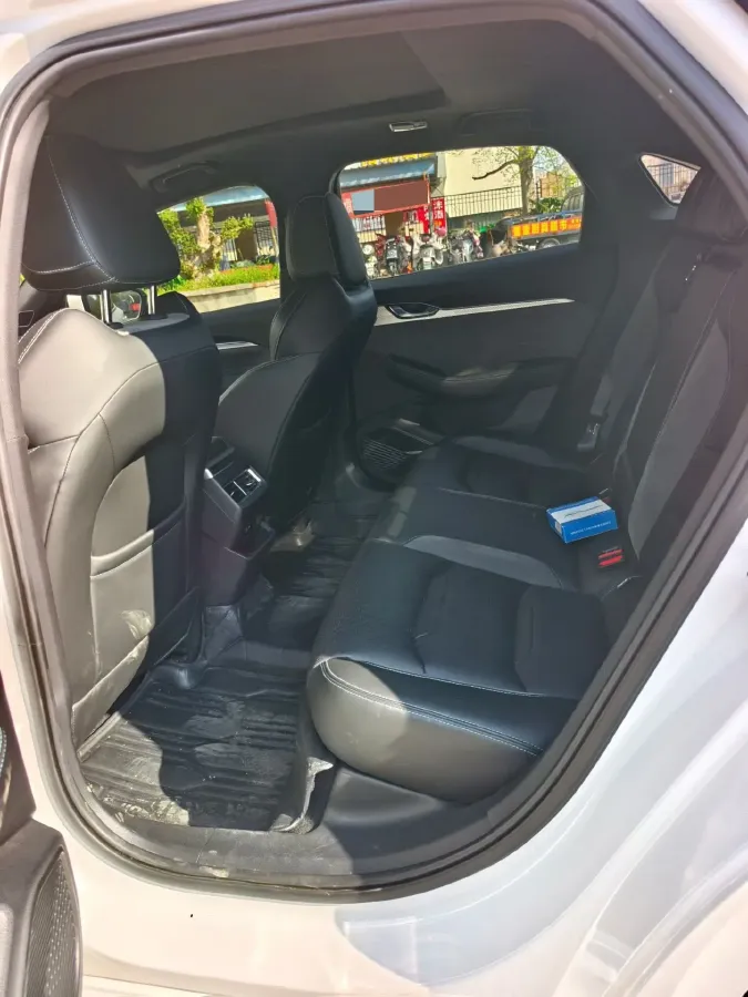 2023 Geely Preface 2.0T 190HP L4 7DCT,autocango,china used car exporter,china ev exporter,chinese used car exporter,chinese used ev exporter