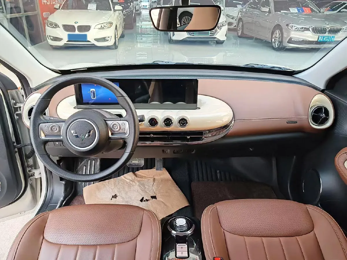 2023 WuLing BinGuo BEV 31.9KWH,autocango,china used car exporter,china ev exporter,chinese used car exporter,chinese used ev exporter