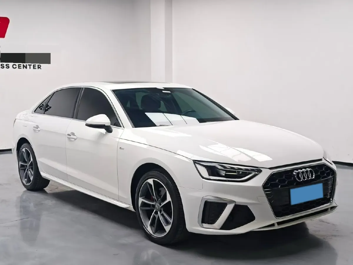 2020 Audi A4L 2.0T 190HP L4 7DCT,autocango,china used car exporter,china ev exporter,chinese used car exporter,chinese used ev exporter