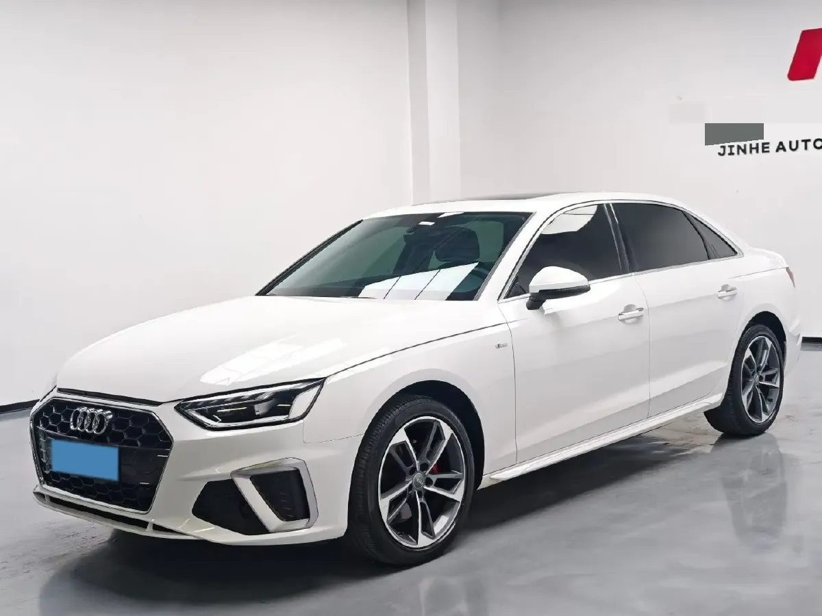 2020 Audi A4L 2.0T 190HP L4 7DCT,autocango,china used car exporter,china ev exporter,chinese used car exporter,chinese used ev exporter