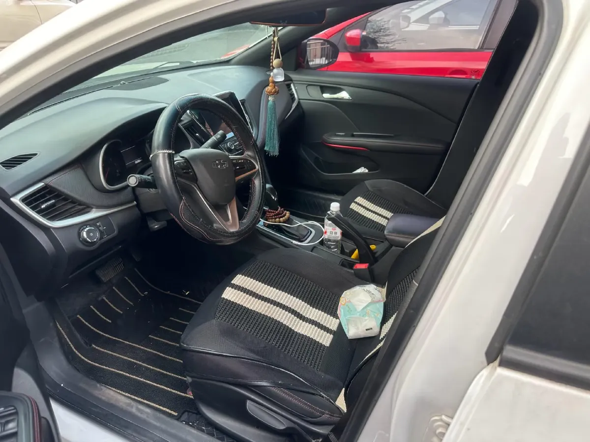 2019 Chevrolet Monza 1.3T 163HP L3 6AT,autocango,china used car exporter,china ev exporter,chinese used car exporter,chinese used ev exporter