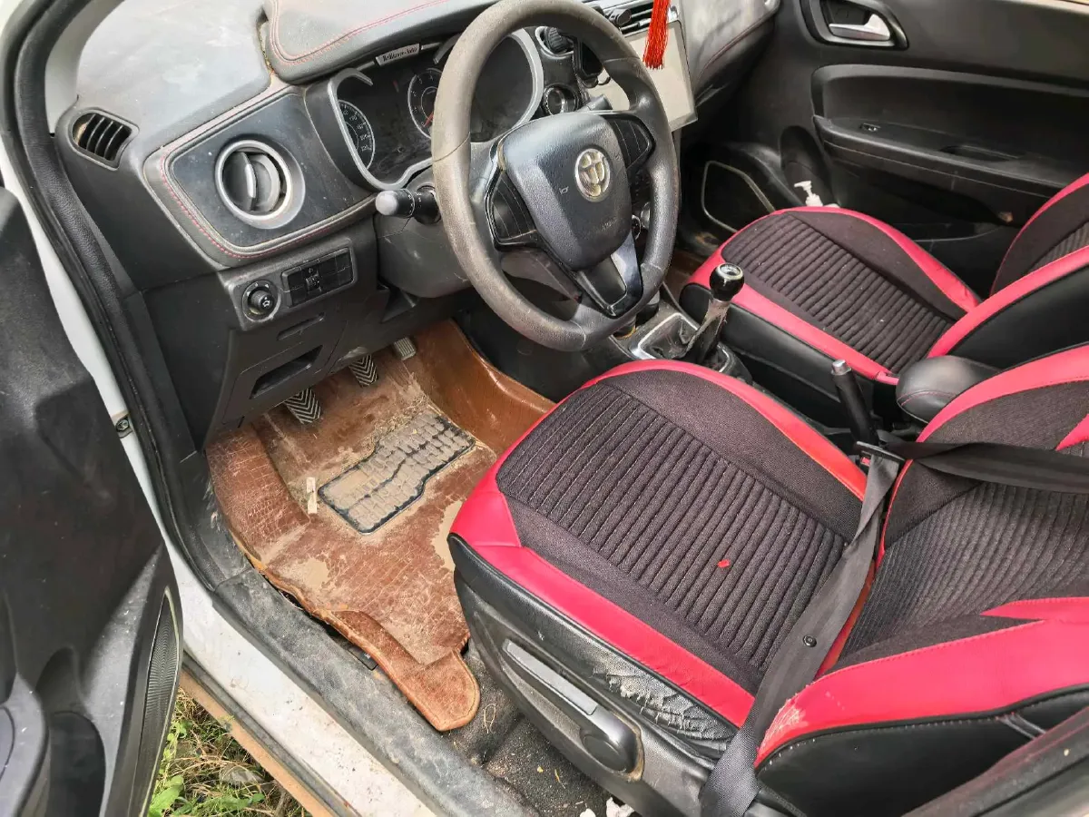 2017 Brilliance Auto V3 1.5L 112HP L4 5MT,autocango,china used car exporter,china ev exporter,chinese used car exporter,chinese used ev exporter