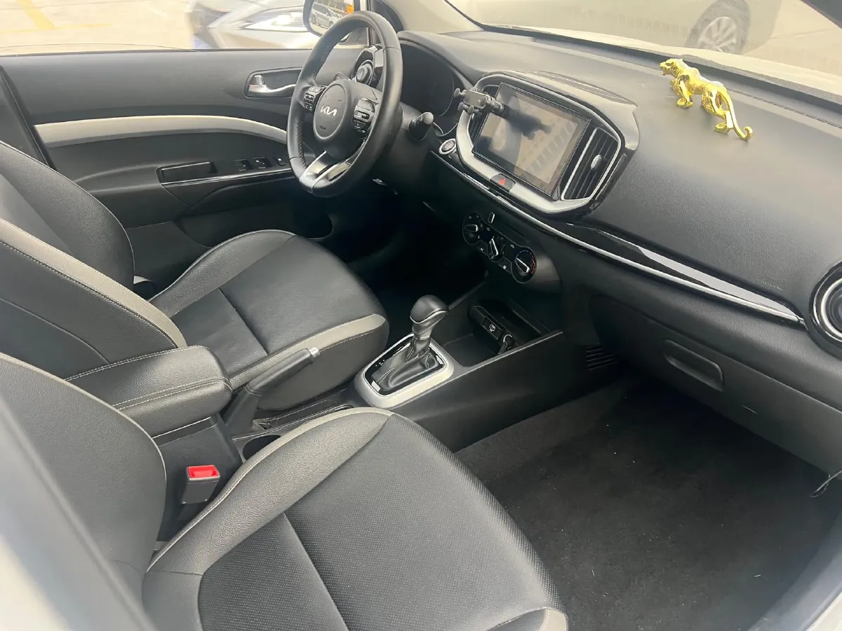 2021 Kia KX1 1.4L 100HP L4 6AT,autocango,china used car exporter,china ev exporter,chinese used car exporter,chinese used ev exporter