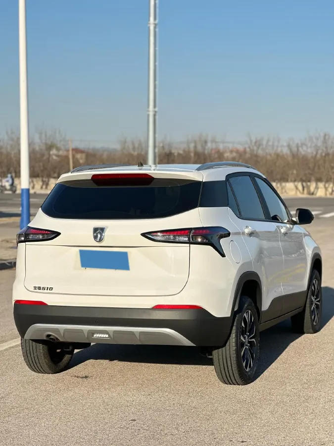 2019 BaoJun 510 1.5L 105HP L4 6MT,autocango,china used car exporter,china ev exporter,chinese used car exporter,chinese used ev exporter