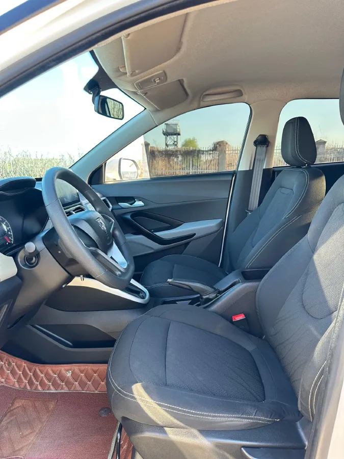 2019 BaoJun 510 1.5L 105HP L4 6MT,autocango,china used car exporter,china ev exporter,chinese used car exporter,chinese used ev exporter