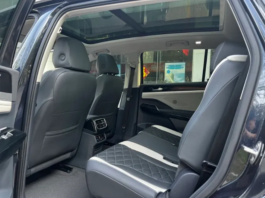 2022 Volkswagen ID.6 Crozz BEV 84.8KWH,autocango,china used car exporter,china ev exporter,chinese used car exporter,chinese used ev exporter