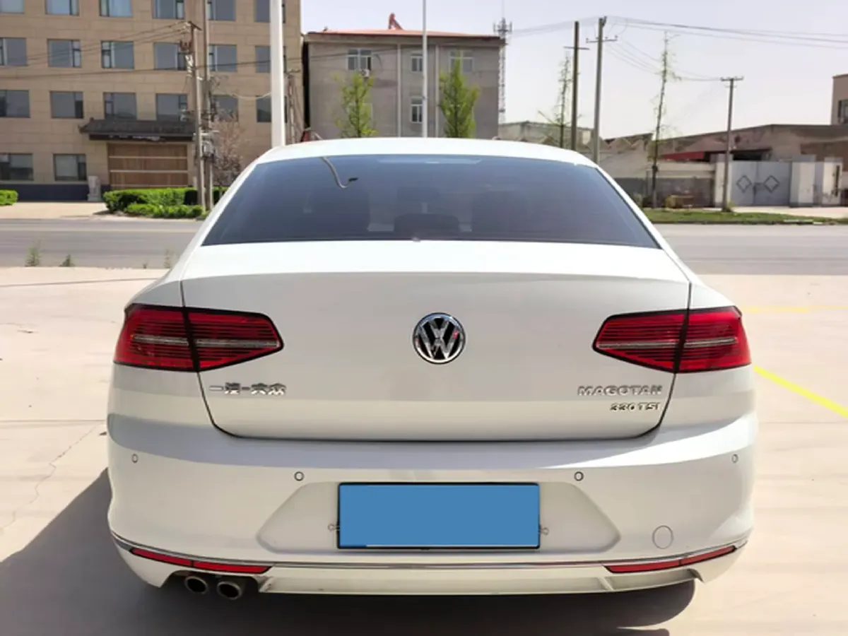 2018 Volkswagen Magotan 1.8T 180HP L4 7DCT,autocango,china used car exporter,china ev exporter,chinese used car exporter,chinese used ev exporter