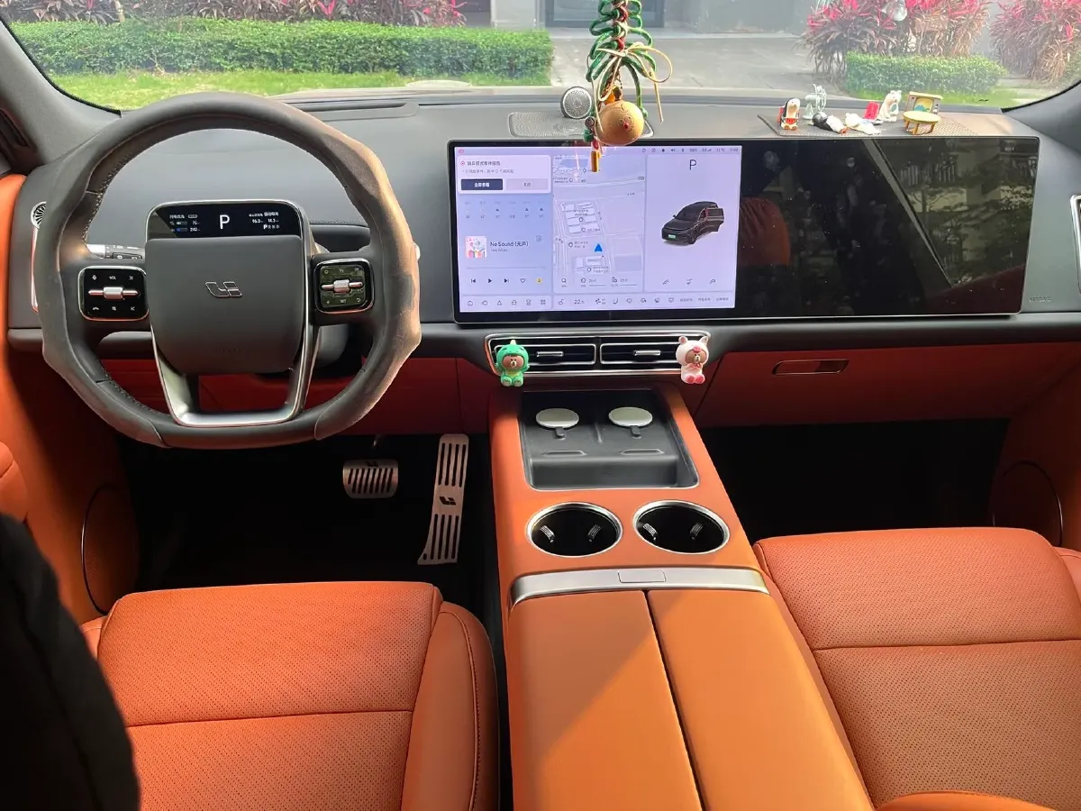 2023 Li L7 Range Extended 154HP REEV 40.9KWH,autocango,china used car exporter,china ev exporter,chinese used car exporter,chinese used ev exporter