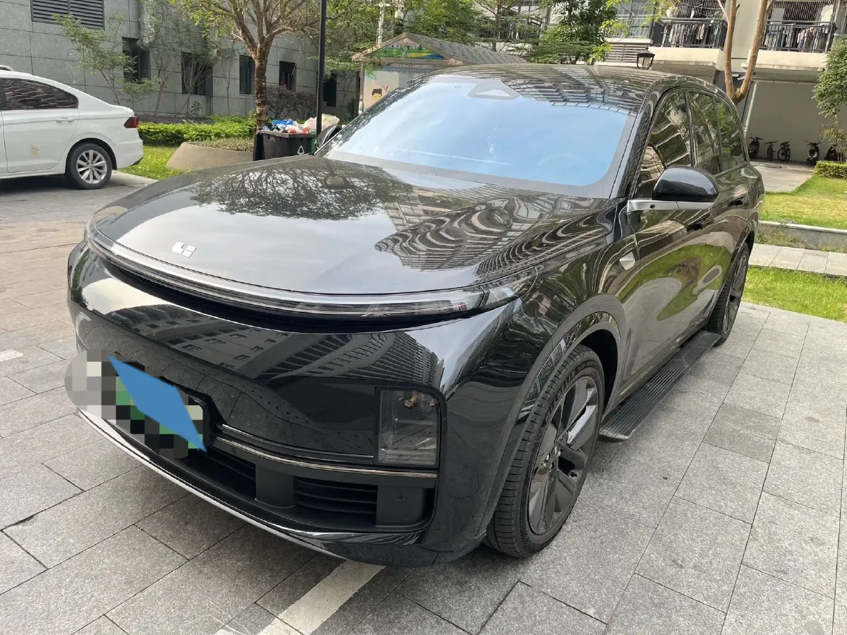 2023 Li L7 Range Extended 154HP REEV 40.9KWH,autocango,china used car exporter,china ev exporter,chinese used car exporter,chinese used ev exporter