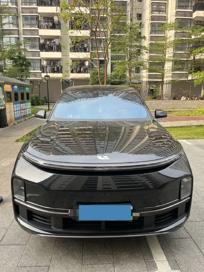 2023 Li L7 Range Extended 154HP REEV 40.9KWH,autocango,china used car exporter,china ev exporter,chinese used car exporter,chinese used ev exporter