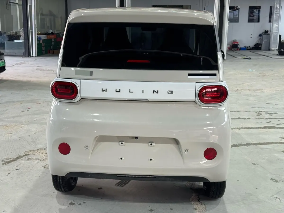 2024 WuLing HongGuang MINI EV BEV 17.3KWH,autocango,china used car exporter,china ev exporter,chinese used car exporter,chinese used ev exporter