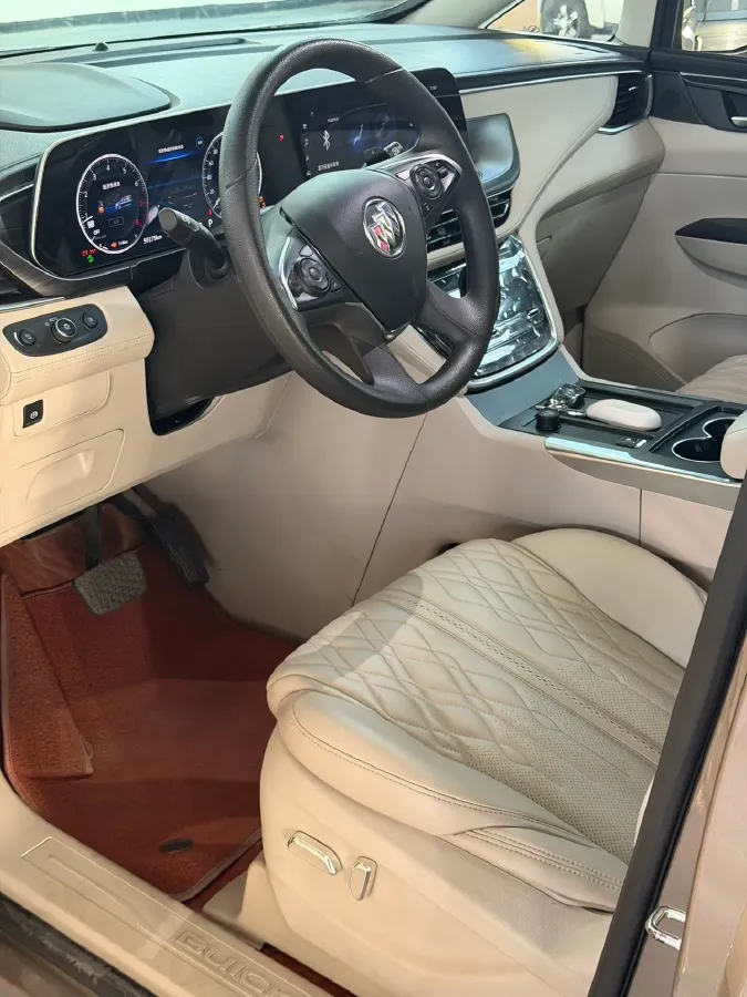 2021 Buick GL8 2.0T 237HP L4 9AT,autocango,china used car exporter,china ev exporter,chinese used car exporter,chinese used ev exporter