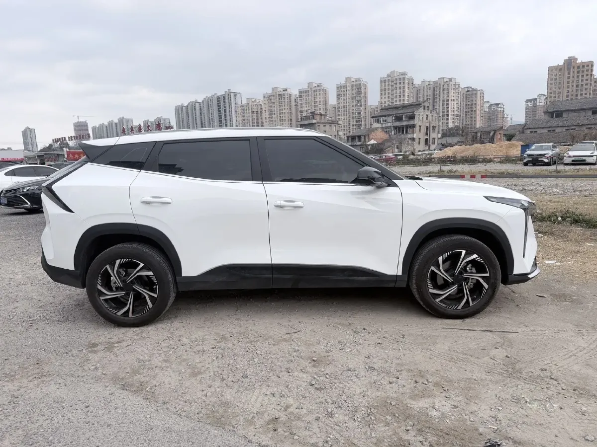 2024 Geely Azkarra 1.5T 181HP L4 7DCT,autocango,china used car exporter,china ev exporter,chinese used car exporter,chinese used ev exporter