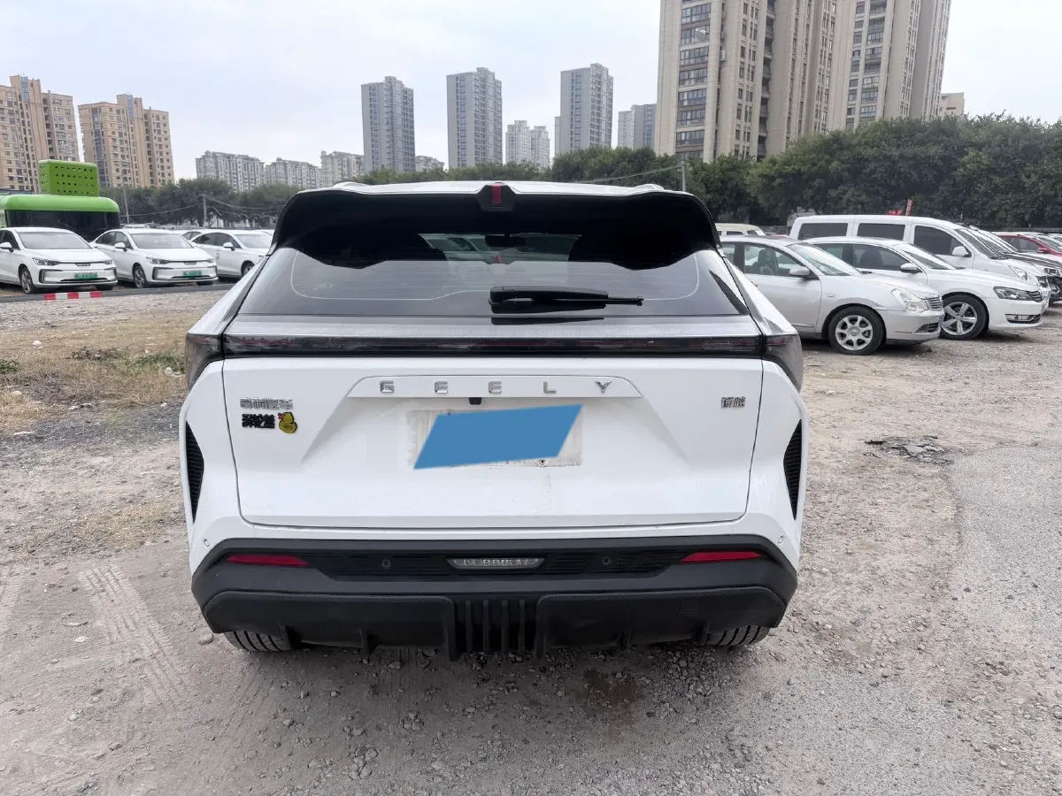 2024 Geely Azkarra 1.5T 181HP L4 7DCT,autocango,china used car exporter,china ev exporter,chinese used car exporter,chinese used ev exporter