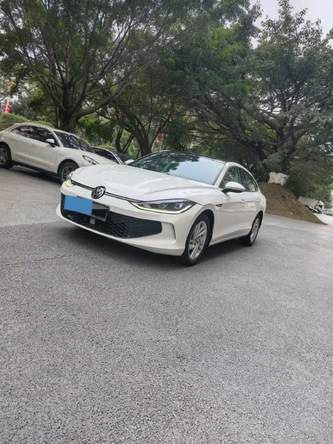 2022 Jetour DASHING i-DM 1.5T 156HP L4 3DHT PHEV 19.27KWH,autocango,china used car exporter,china ev exporter,chinese used car exporter,chinese used ev exporter