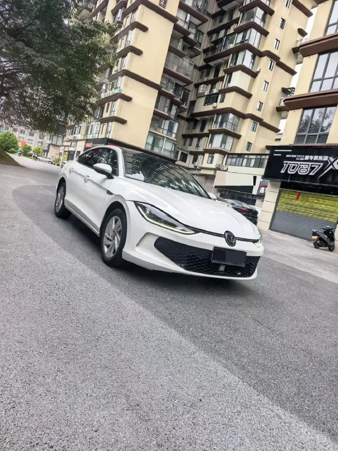 2022 Jetour DASHING i-DM 1.5T 156HP L4 3DHT PHEV 19.27KWH,autocango,china used car exporter,china ev exporter,chinese used car exporter,chinese used ev exporter