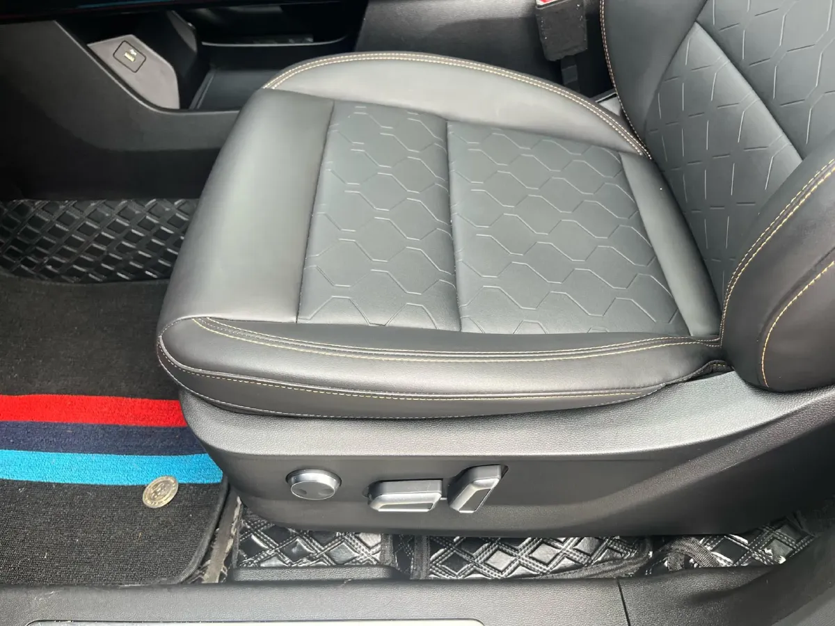 2022 Haval Dargo 2.0T 211HP L4 7DCT,autocango,china used car exporter,china ev exporter,chinese used car exporter,chinese used ev exporter