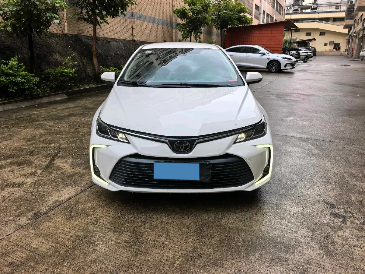 2021 Toyota Corolla 1.2T 116HP L4 CVT,autocango,china used car exporter,china ev exporter,chinese used car exporter,chinese used ev exporter