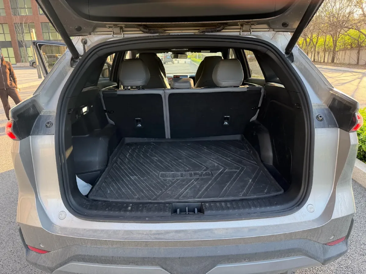 2025 Geely Galaxy L7 1.5T 163HP L4 3DHT PHEV 18.7KWH,autocango,china used car exporter,china ev exporter,chinese used car exporter,chinese used ev exporter