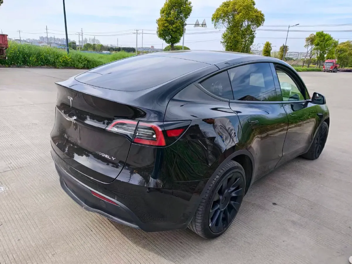 2024 Tesla Model Y BEV 78.4KWH,autocango,china used car exporter,china ev exporter,chinese used car exporter,chinese used ev exporter
