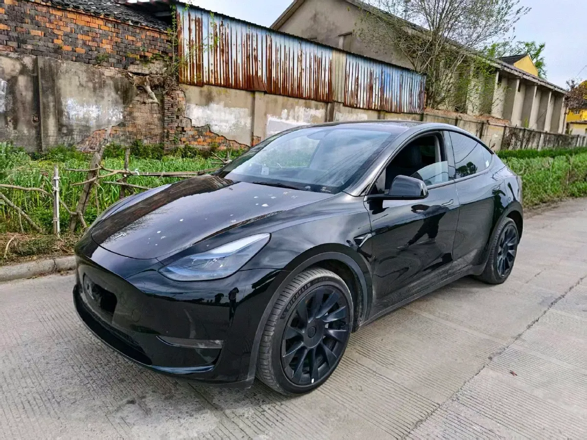 2024 Tesla Model Y BEV 78.4KWH,autocango,china used car exporter,china ev exporter,chinese used car exporter,chinese used ev exporter