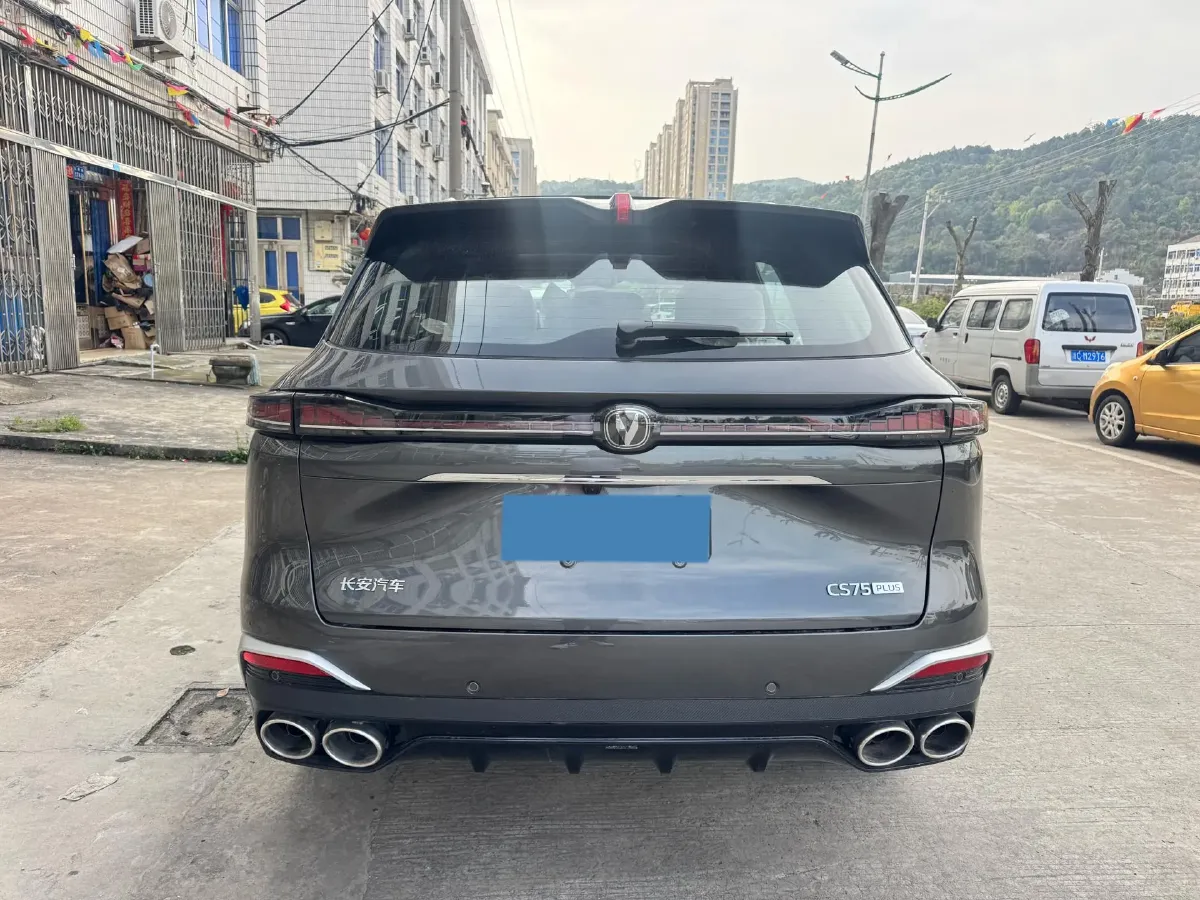 2025 ChangAn CS75 Plus 2.0T 233HP L4 8AT,autocango,china used car exporter,china ev exporter,chinese used car exporter,chinese used ev exporter