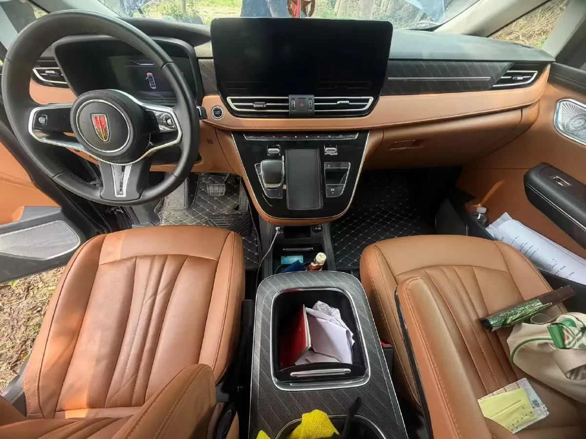 2023 HongQi HQ9 2.0T 252HP L4 8AT,autocango,china used car exporter,china ev exporter,chinese used car exporter,chinese used ev exporter