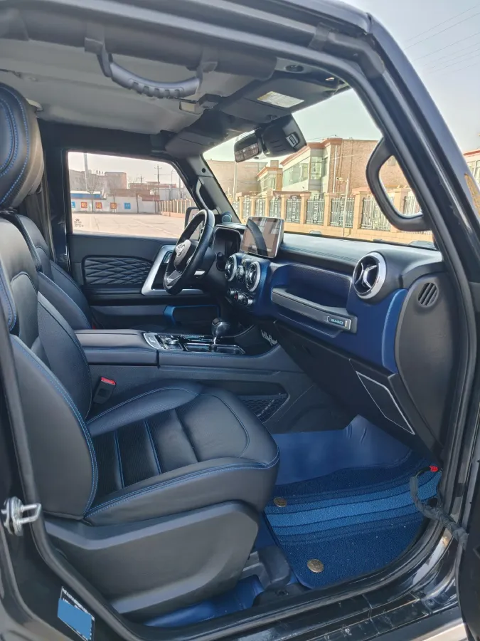 2019 Beijing BJ40 2.0T 218HP L4 6AT,autocango,china used car exporter,china ev exporter,chinese used car exporter,chinese used ev exporter