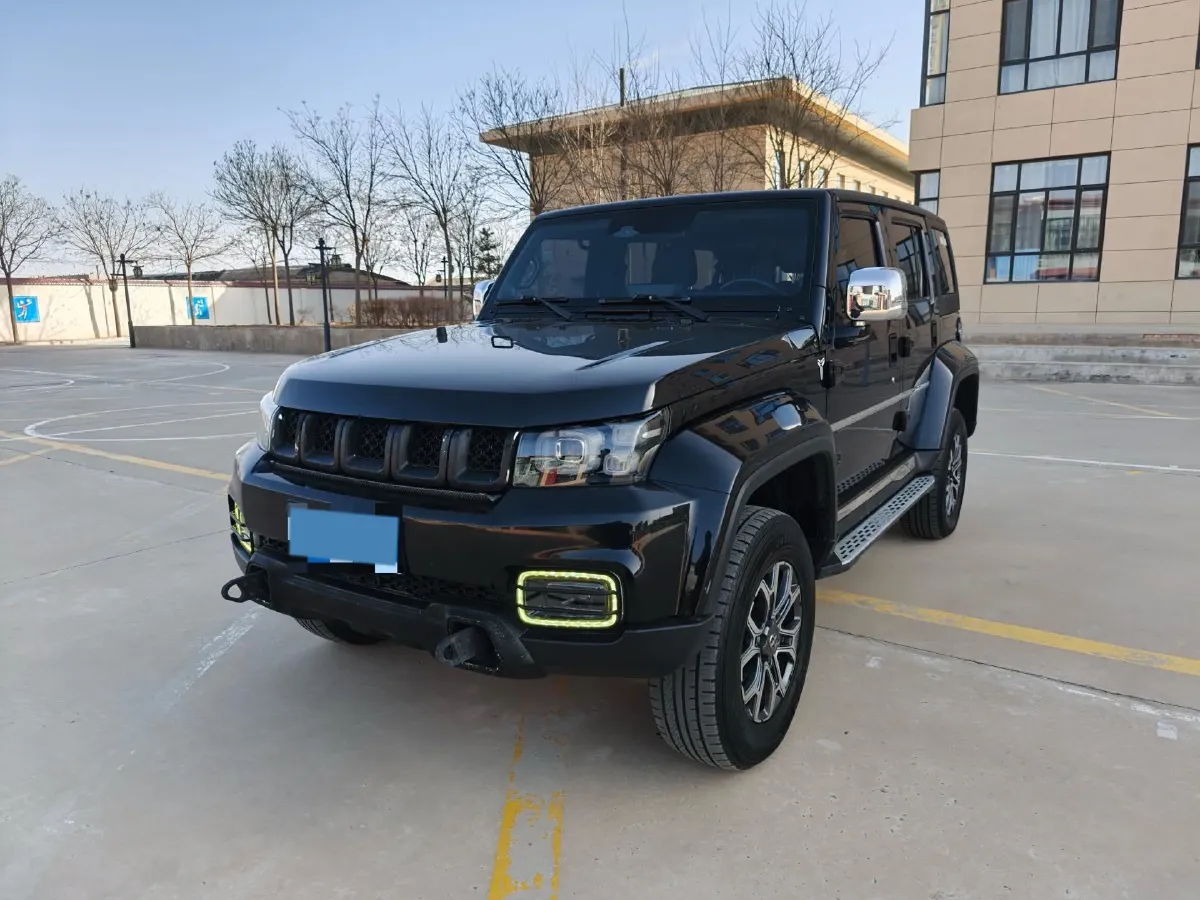 2019 Beijing BJ40 2.0T 218HP L4 6AT,autocango,china used car exporter,china ev exporter,chinese used car exporter,chinese used ev exporter